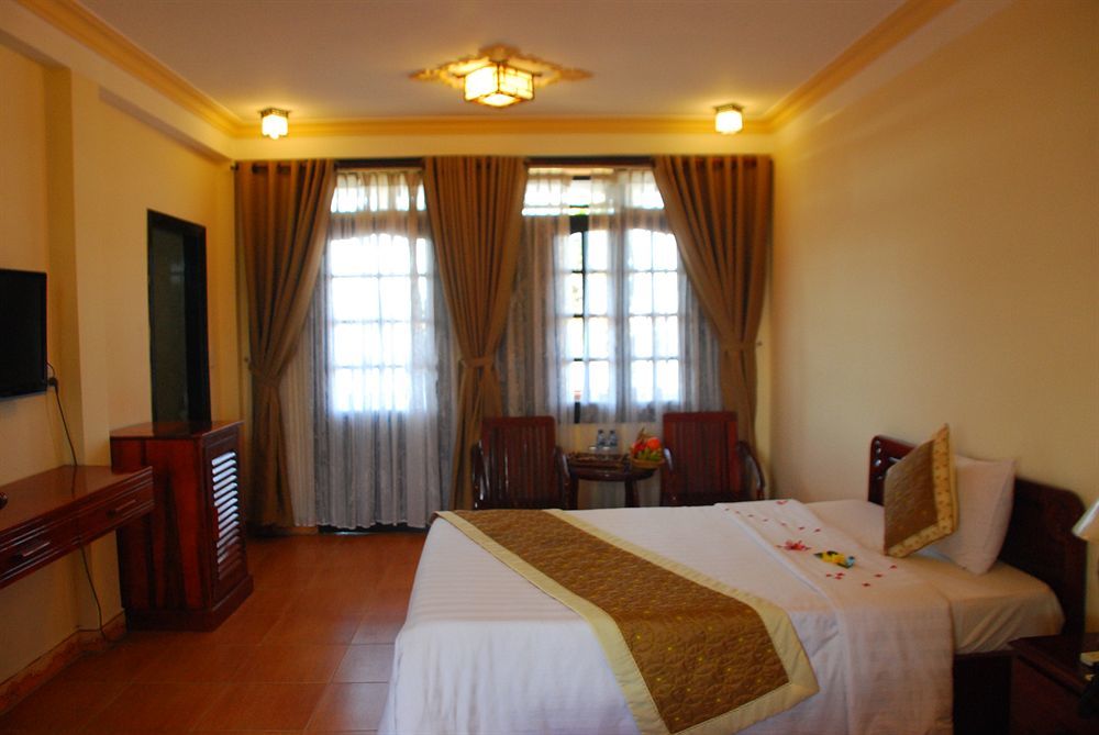 Pho Hoi Riverside Resort Hoi An