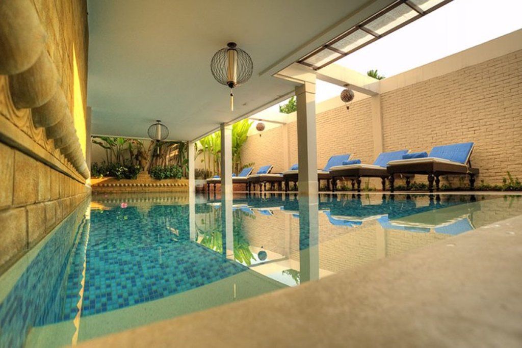 Little . A Boutique & Hoi An