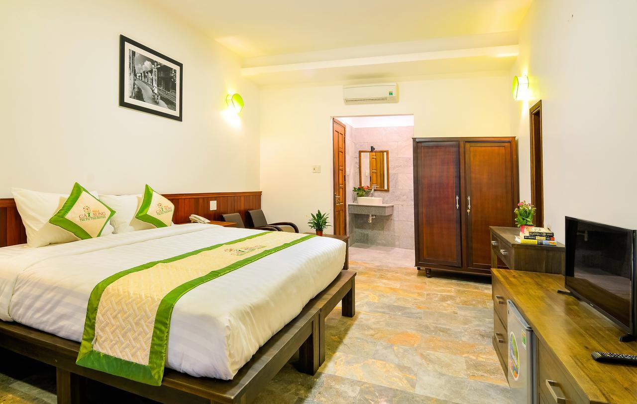 Villa Fig Tree Boutique