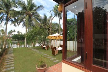 Riverside Oasis * Hoi An