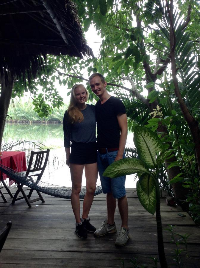 Ở trọ Lakeside Homestay *