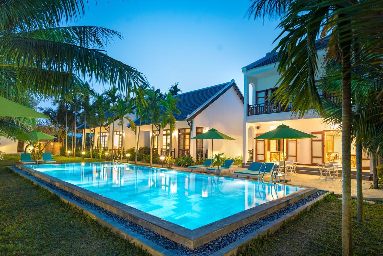Villa Water Coconut Boutique