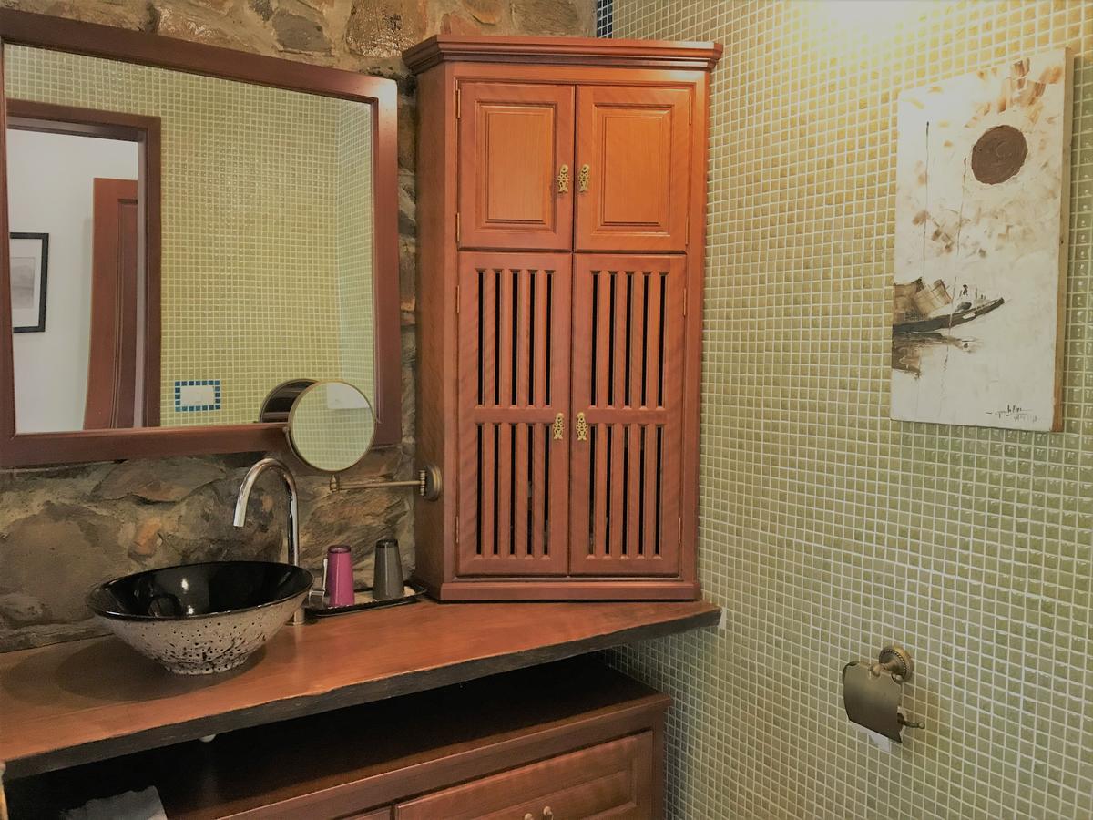 An Bang Beach Stone Villa *