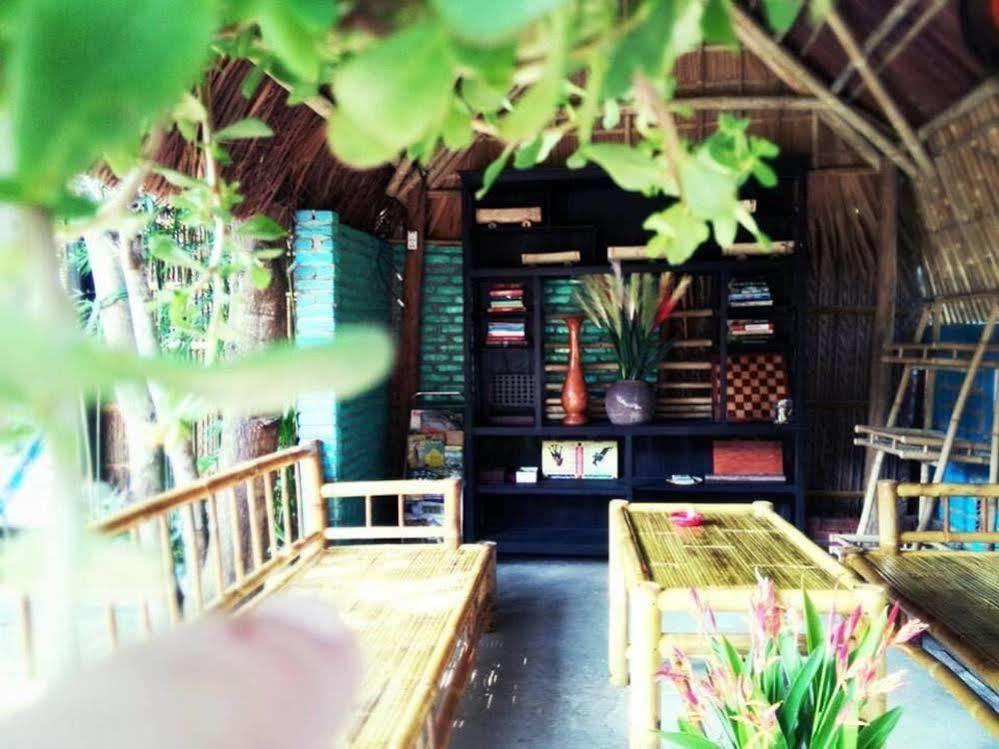 Under The Coconut Tree Hotel 3*