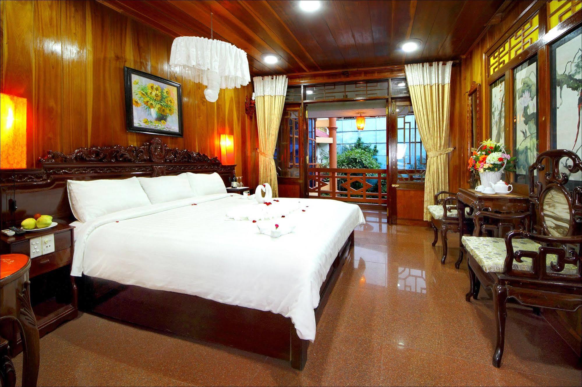 Thanh Binh Hotel 4*