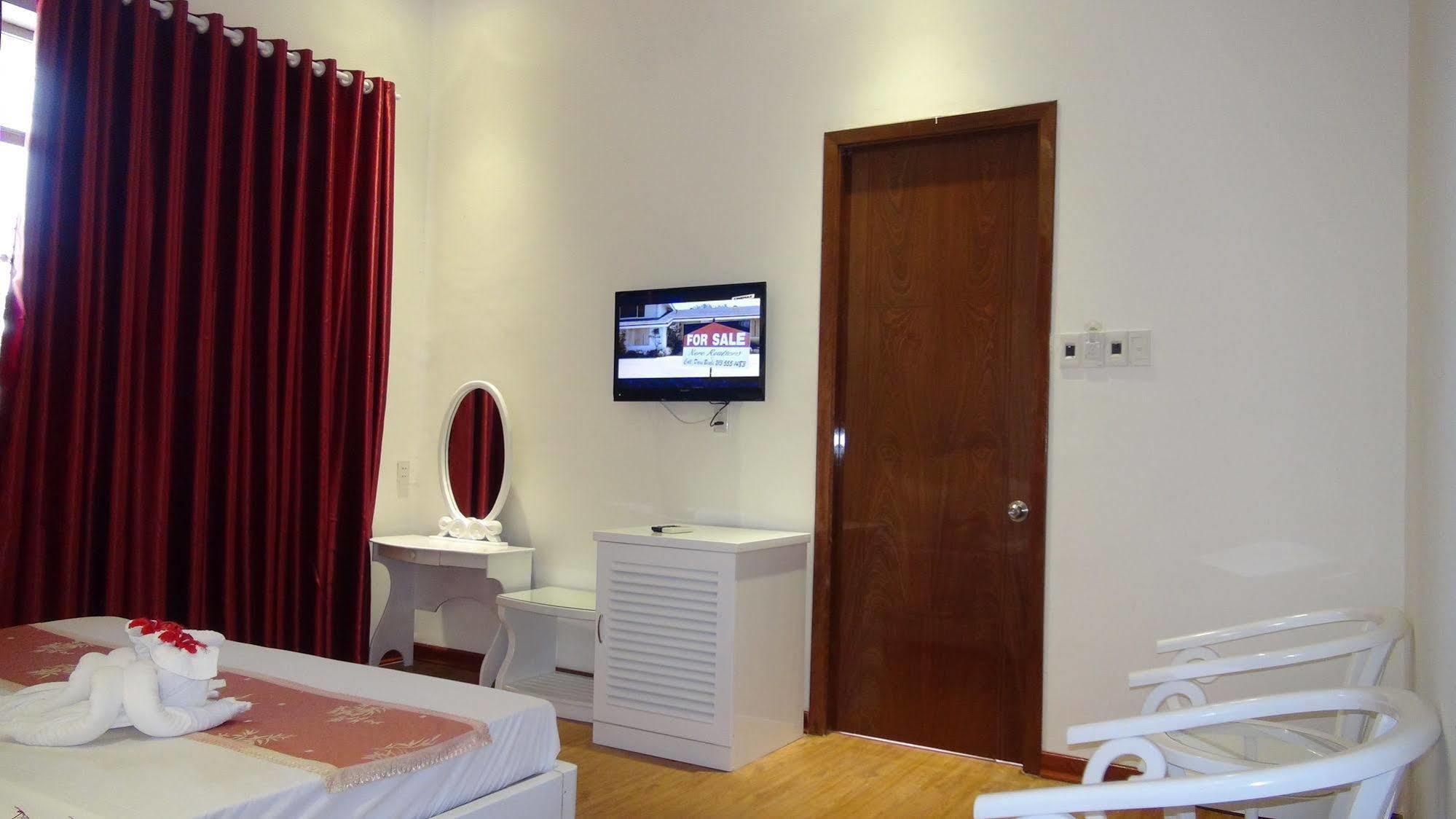 Hotel Pho Hoi 1