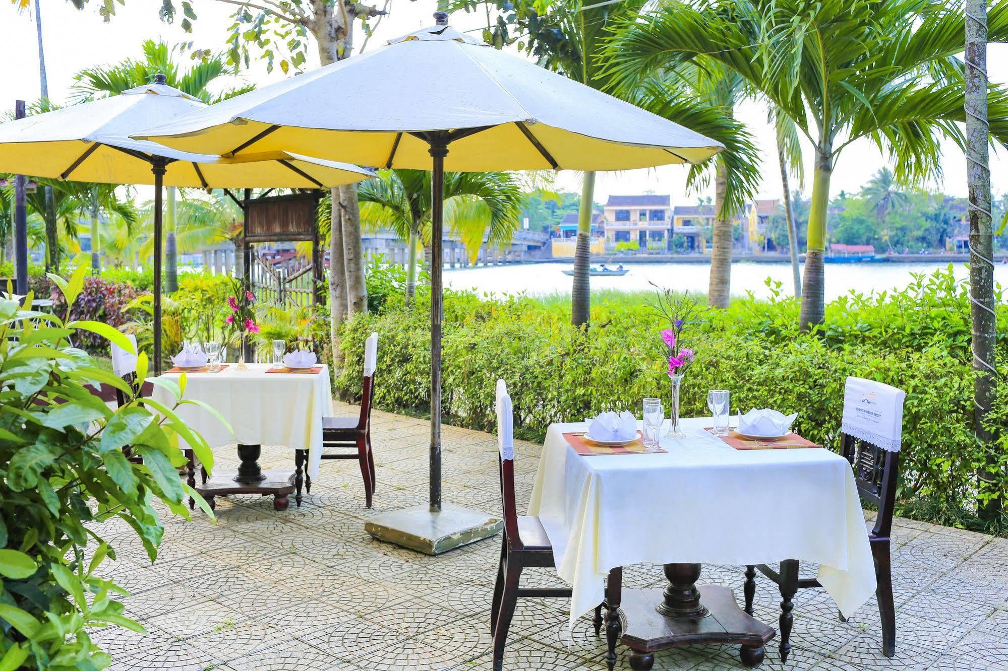 Pho Hoi Riverside
