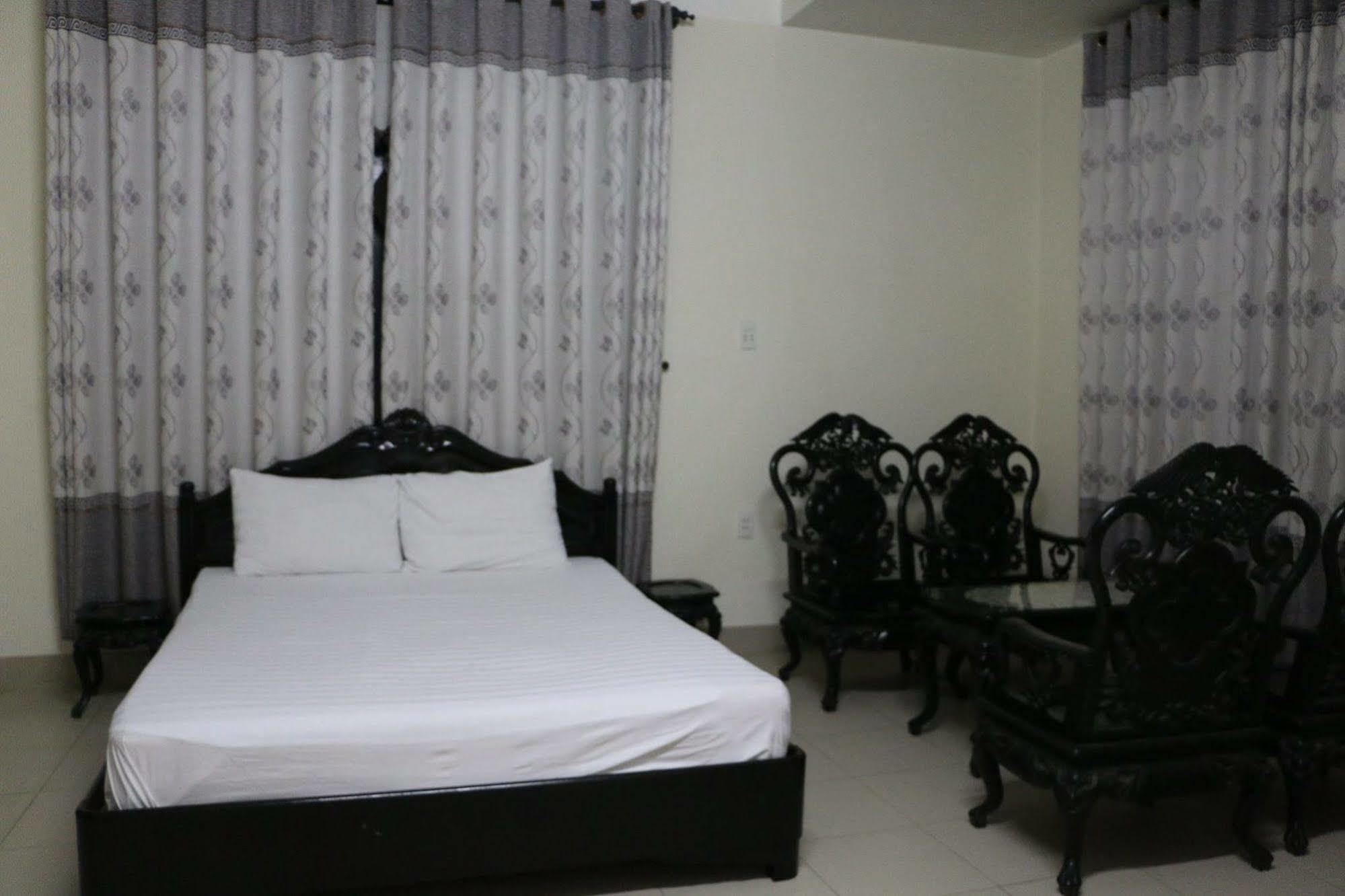 Cheerful Hoi An Hostel *