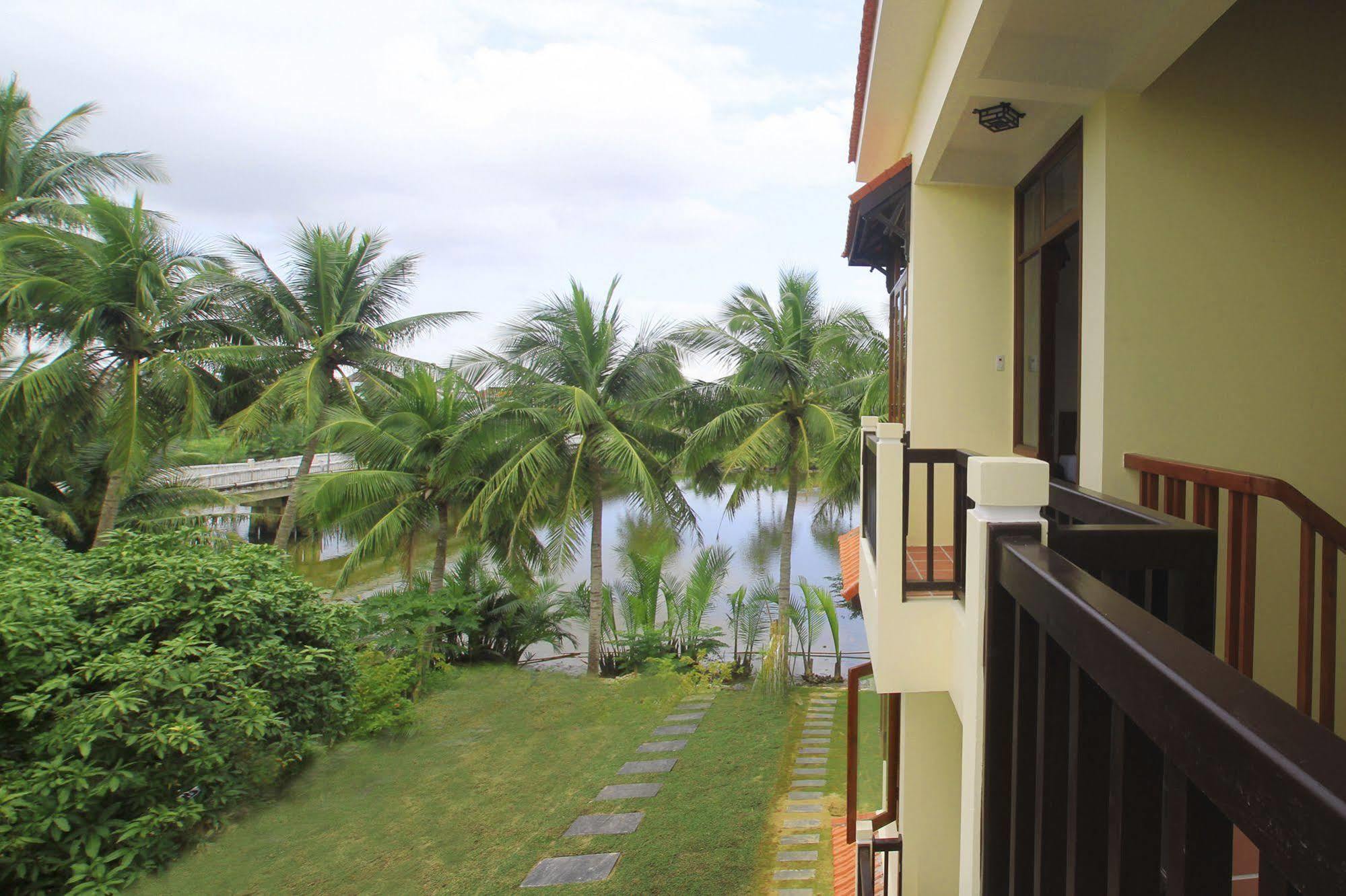 Riverside Oasis Villa