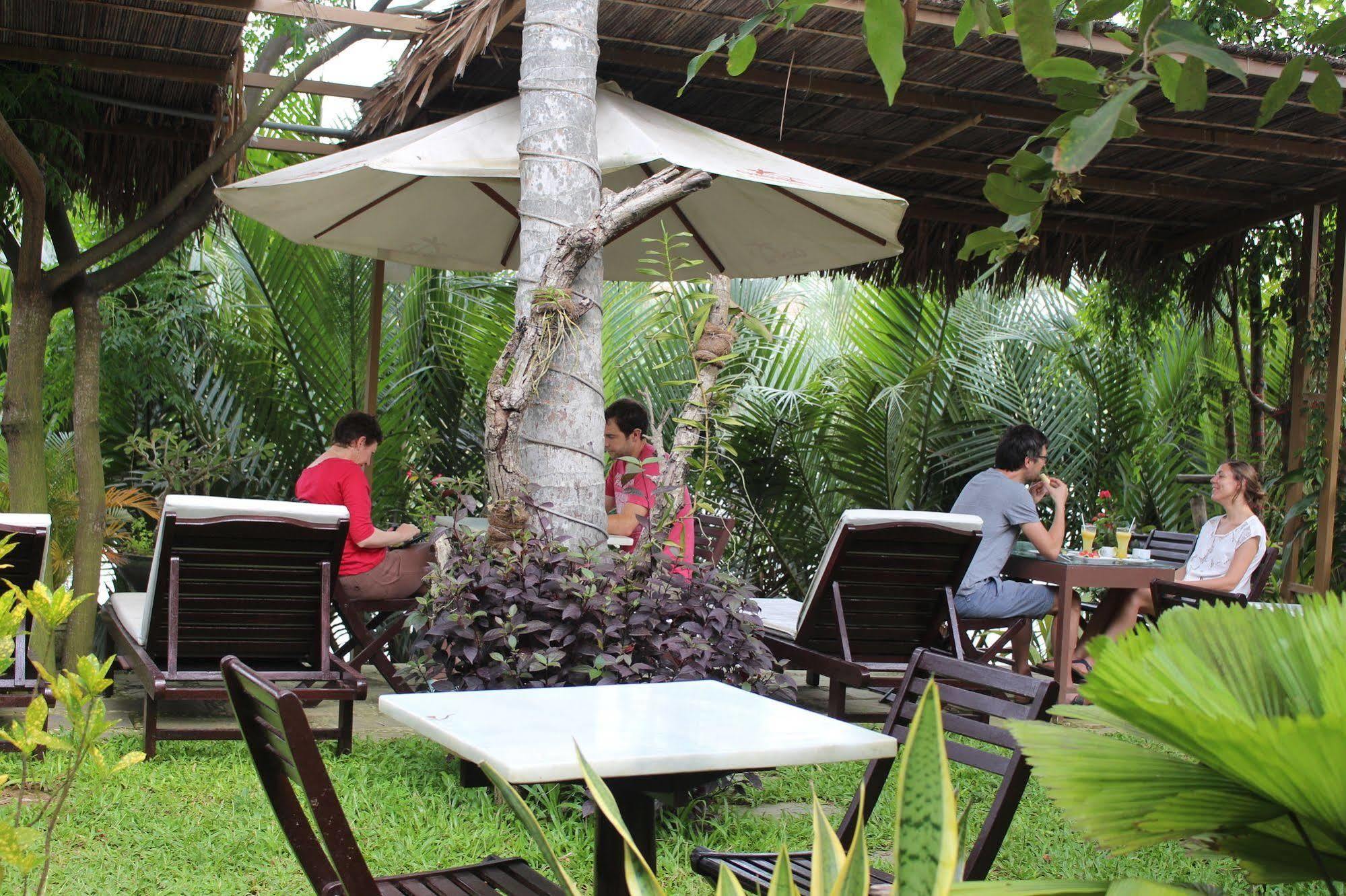 Riverside Oasis Villa Hoi An