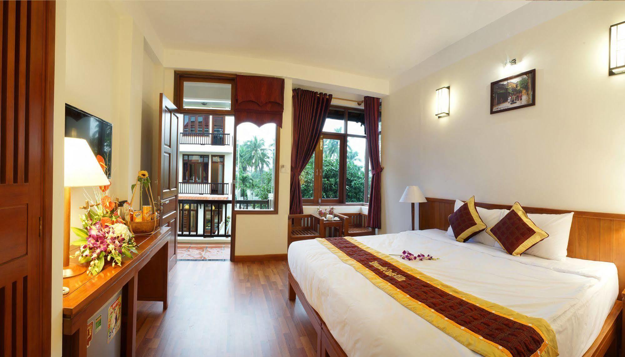 Riverside Oasis Villa *