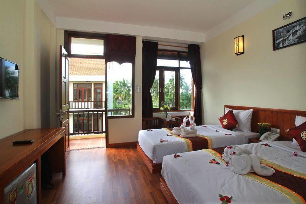 Villa Riverside Oasis *