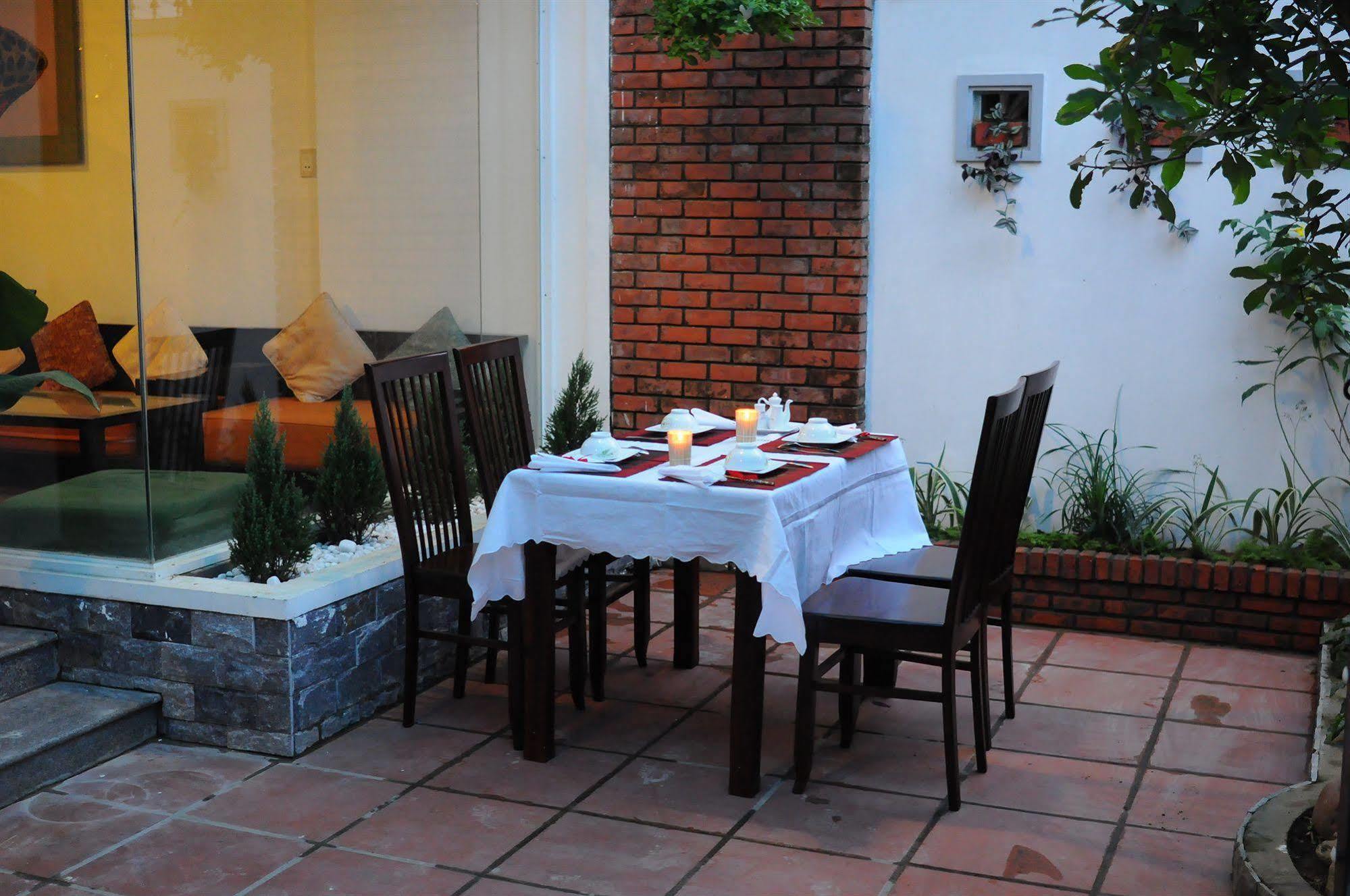Homestay Flower Garden *