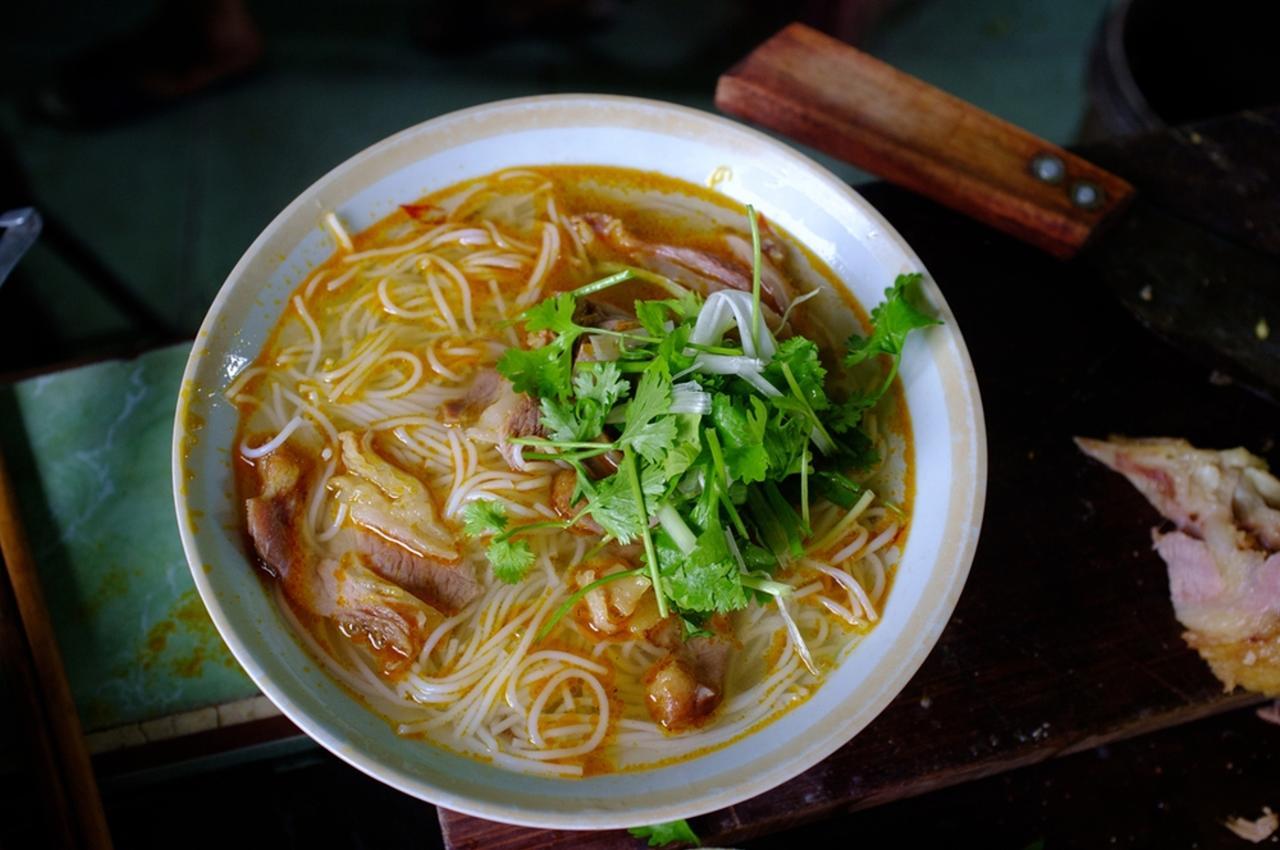 Lisa Hoi An