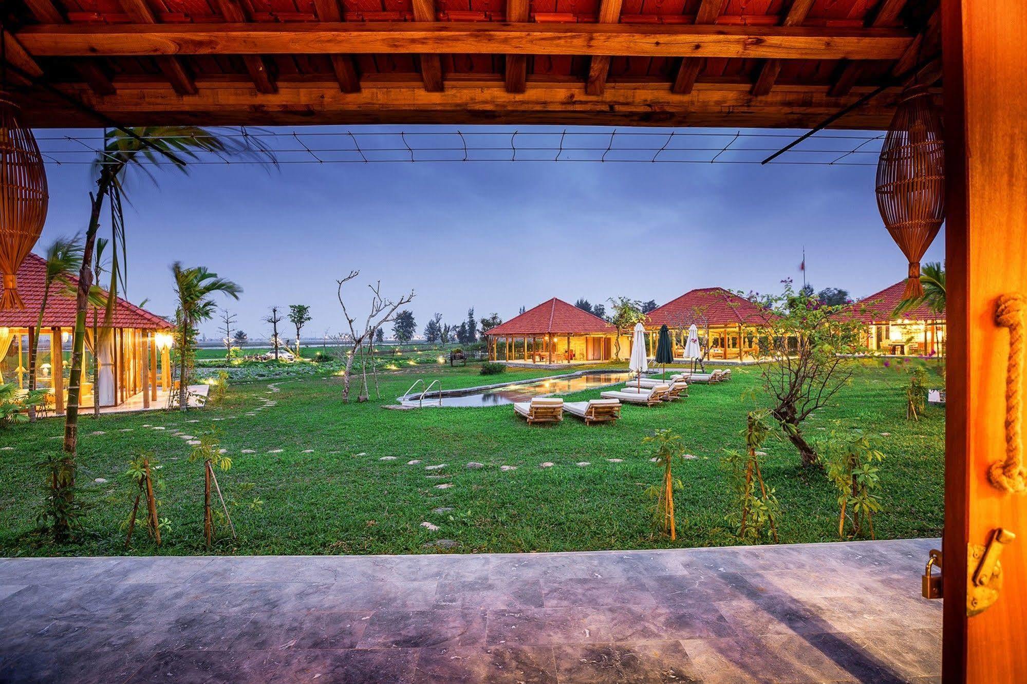 Allamanda Estate Hotel 4*