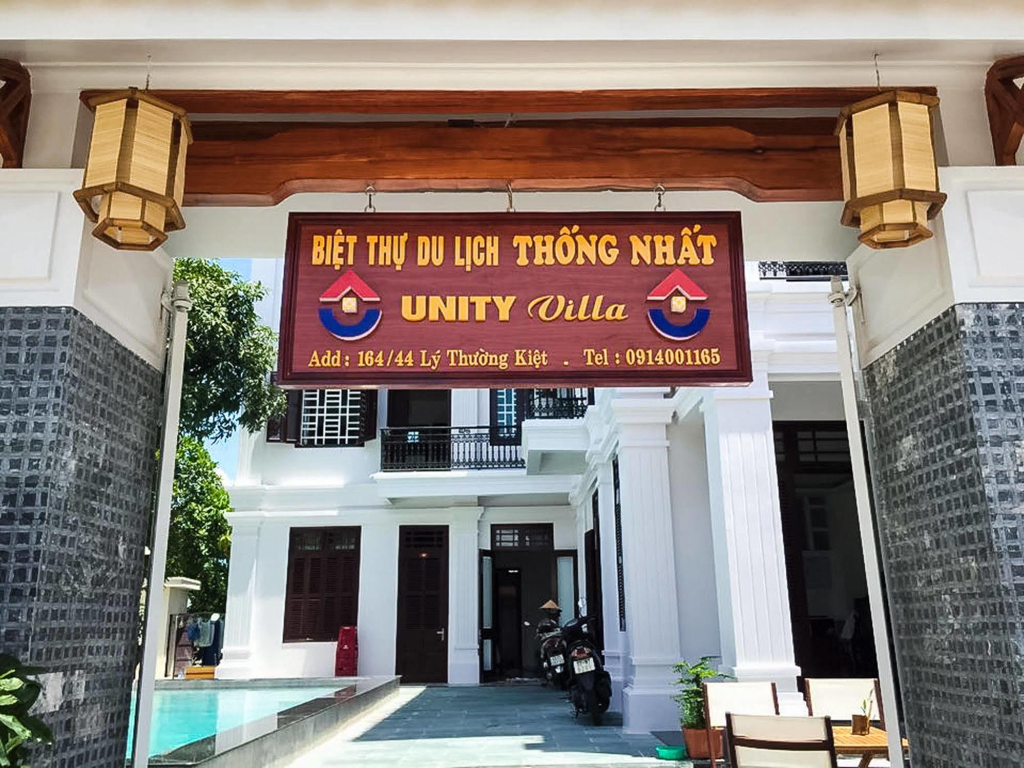 Khách sạn Unity