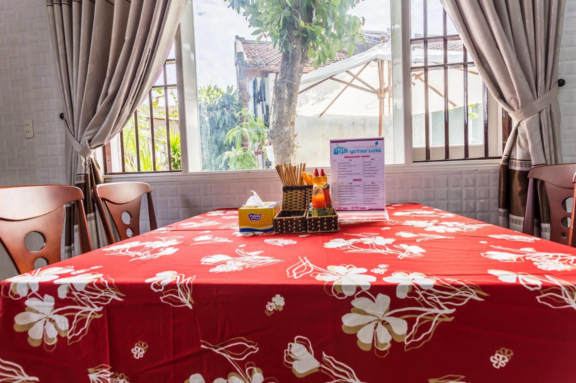 Homestay Quynh Long *
