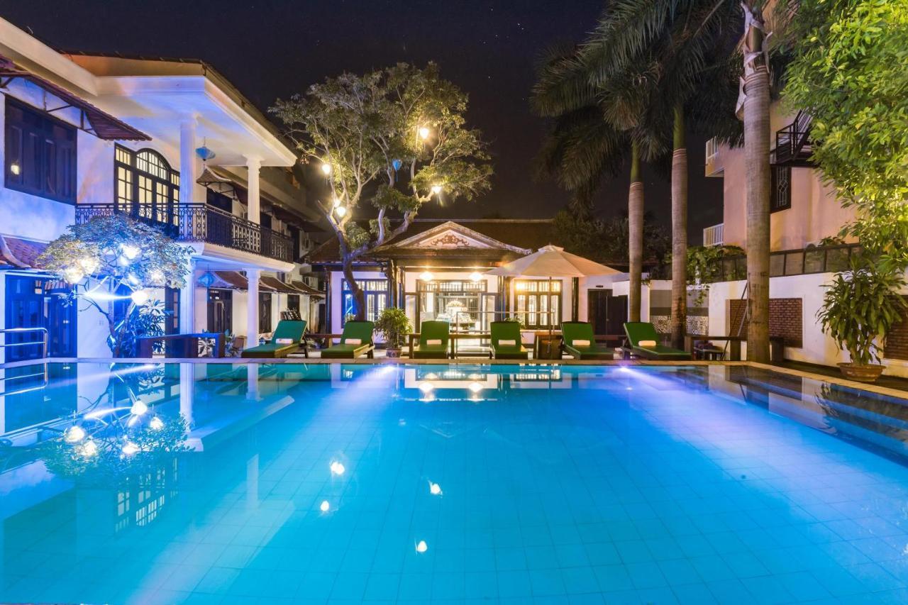 Nostalgia And Hotel Hoi An