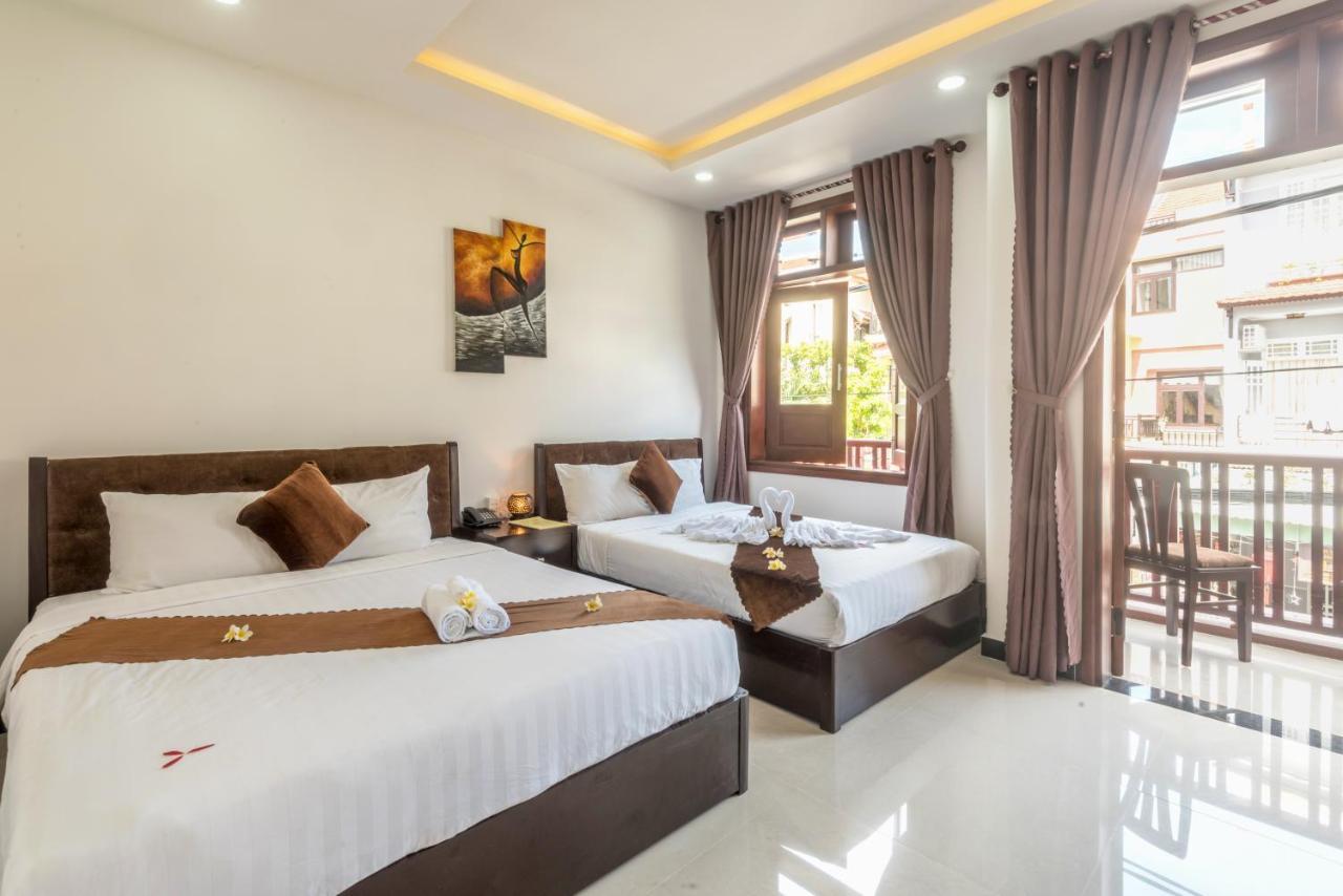 Miss Hoi An