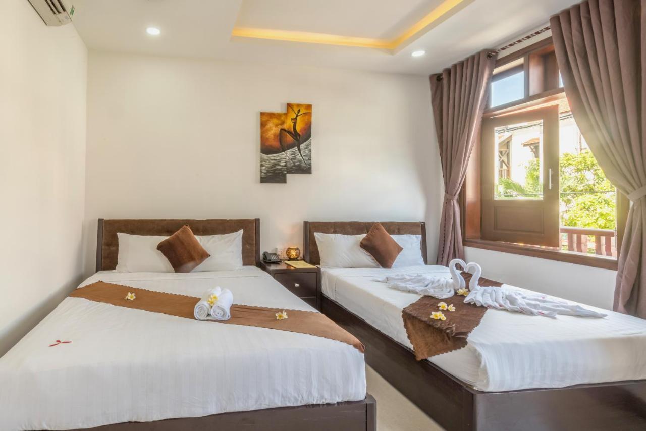 Miss * Hoi An