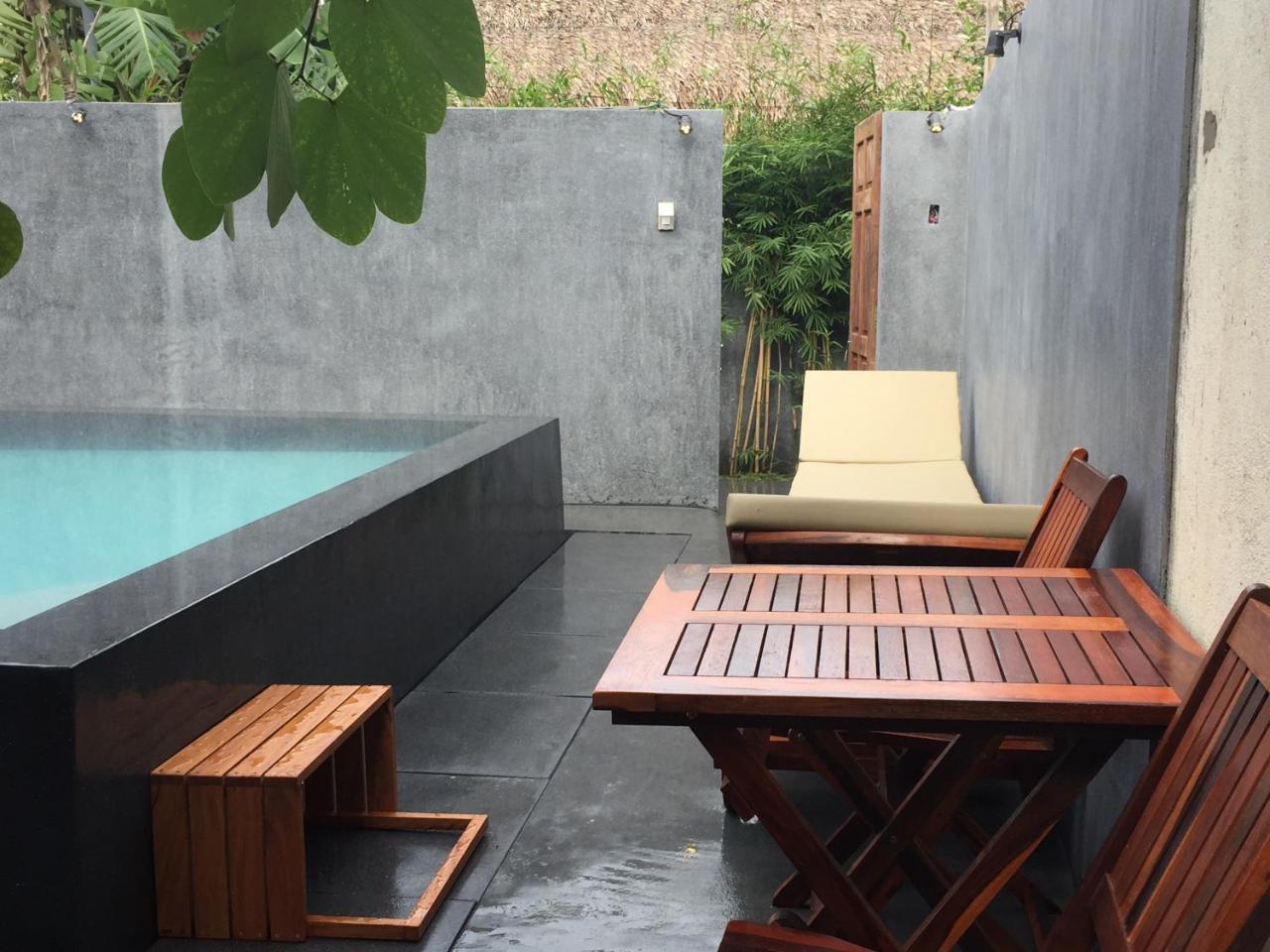 Palm View 3*