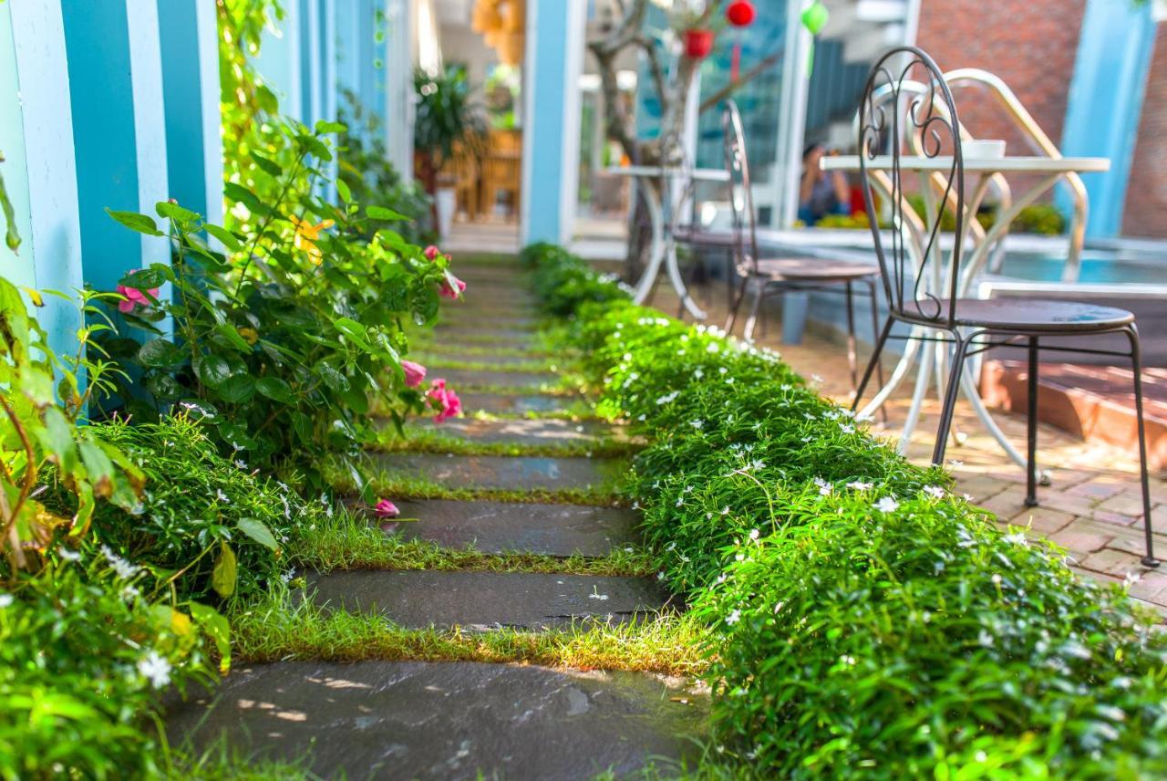 Peach House Bed & Breakfast 3*