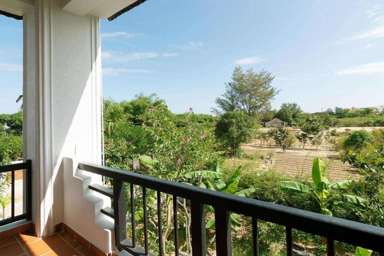 Blooms Boutique Village Resort