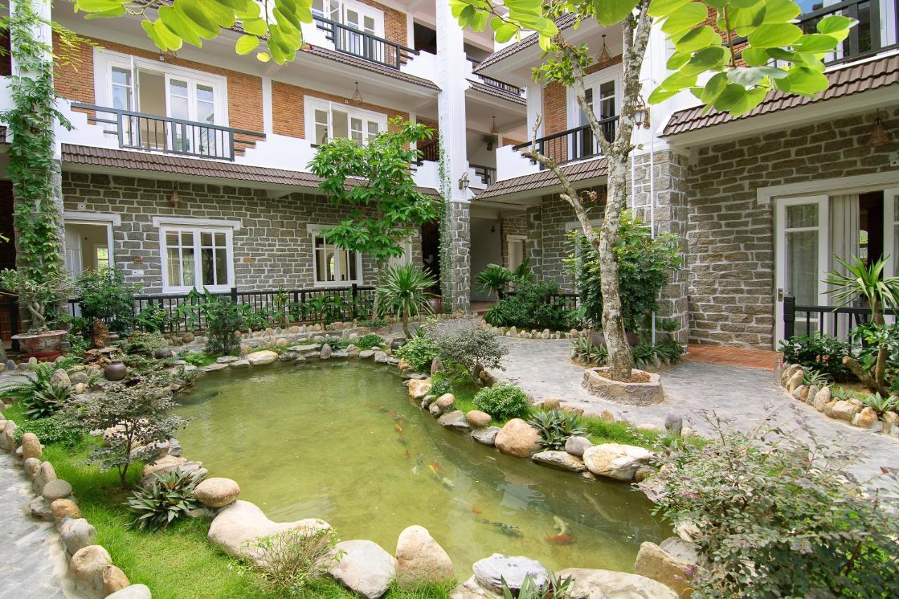 Blooms Boutique Village 4*