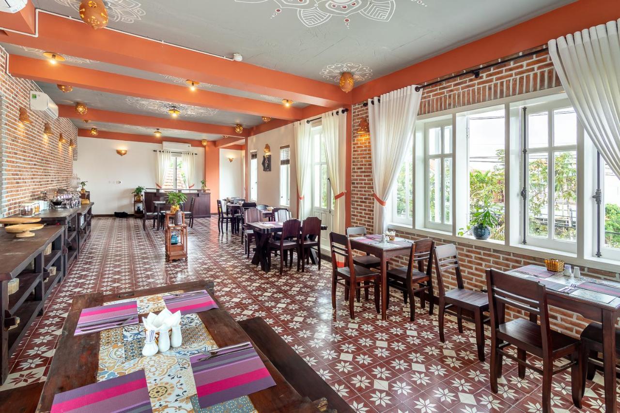Blooms Boutique Village Hoi An