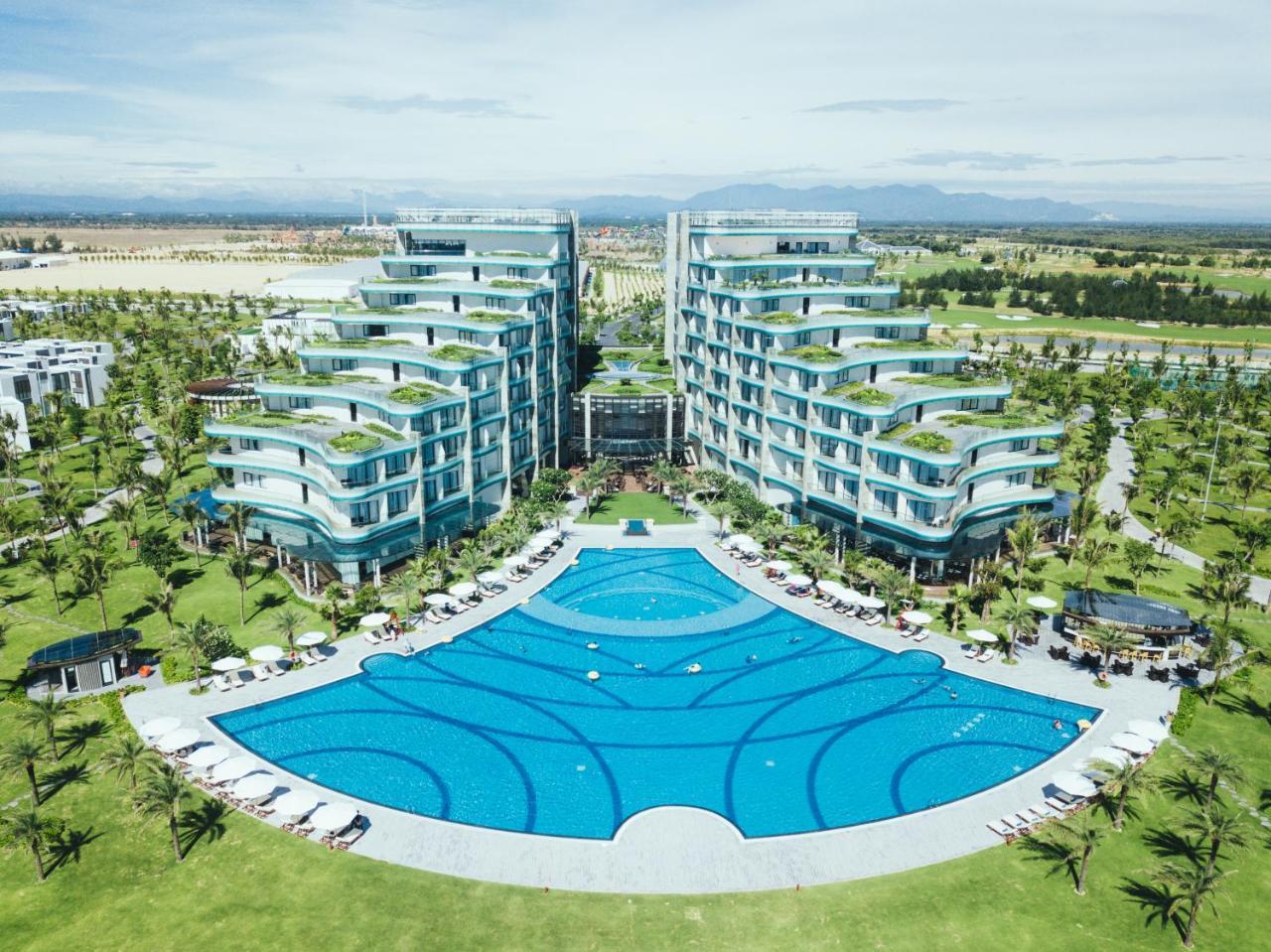 Vinpearl Resort&golf Nam