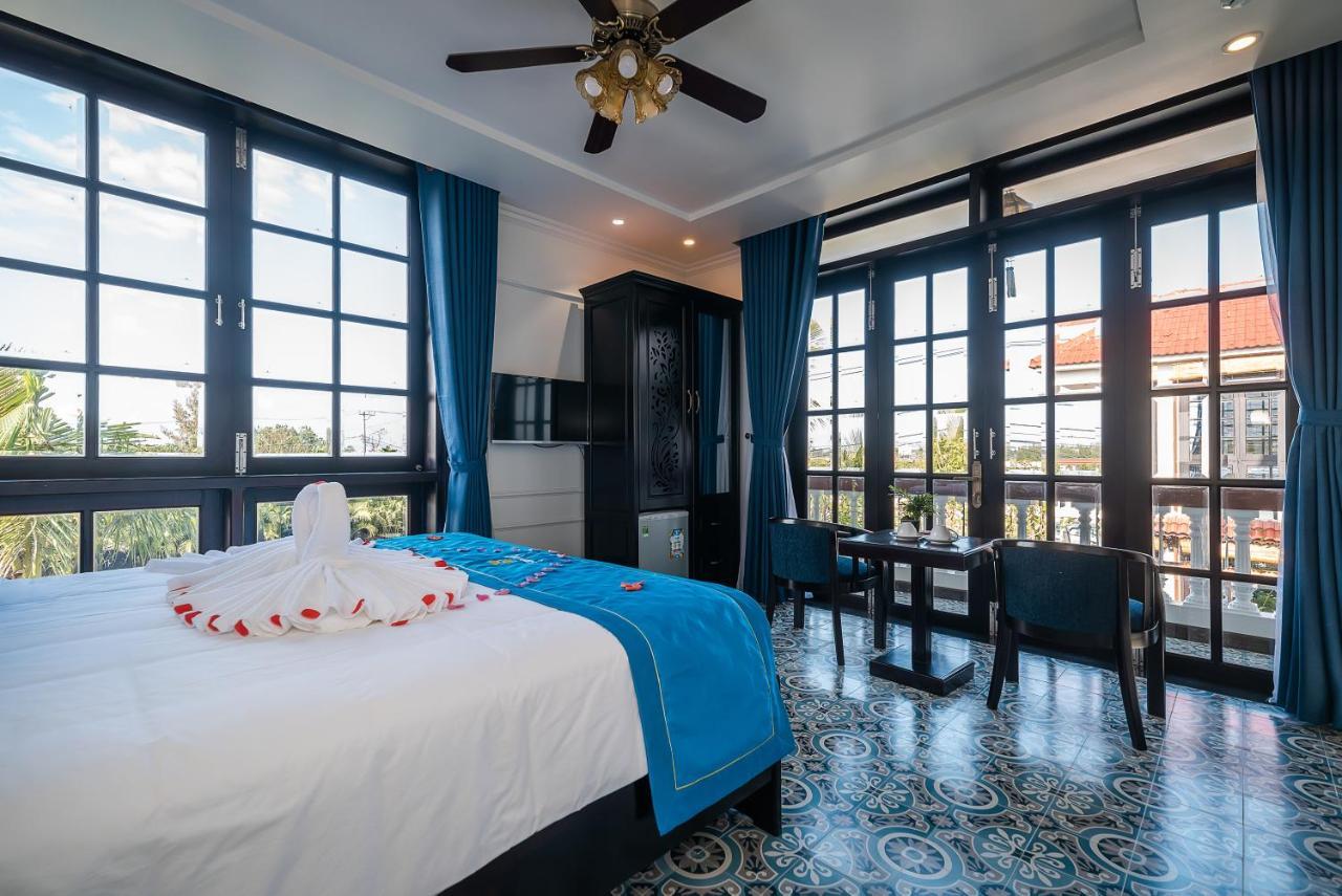 Silverbell Villa