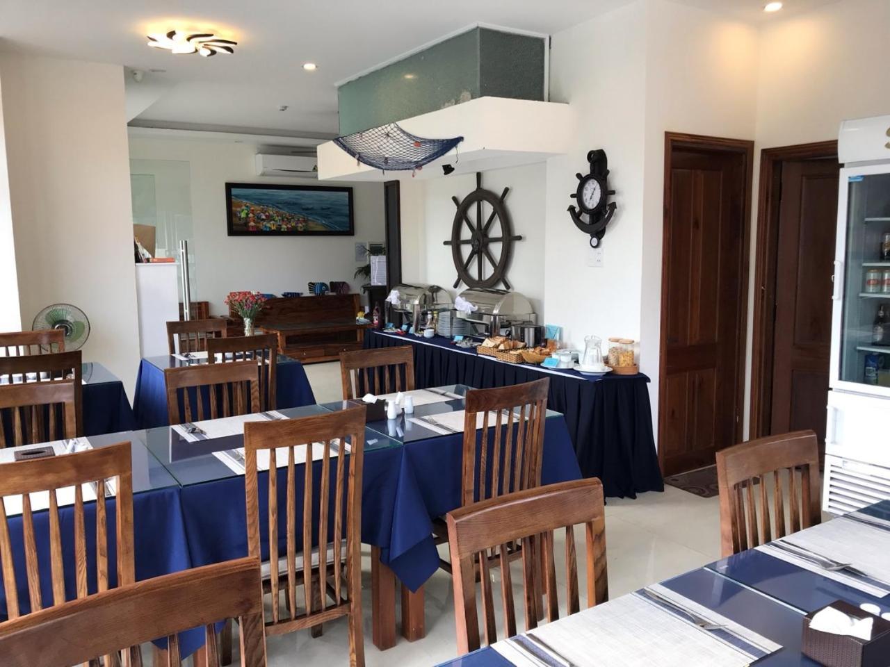 Santa Sea 3* Hoi An