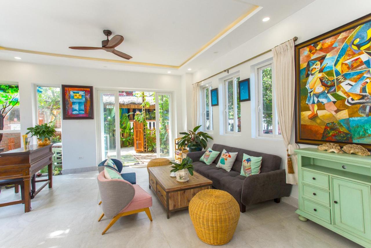 Peach House 3*