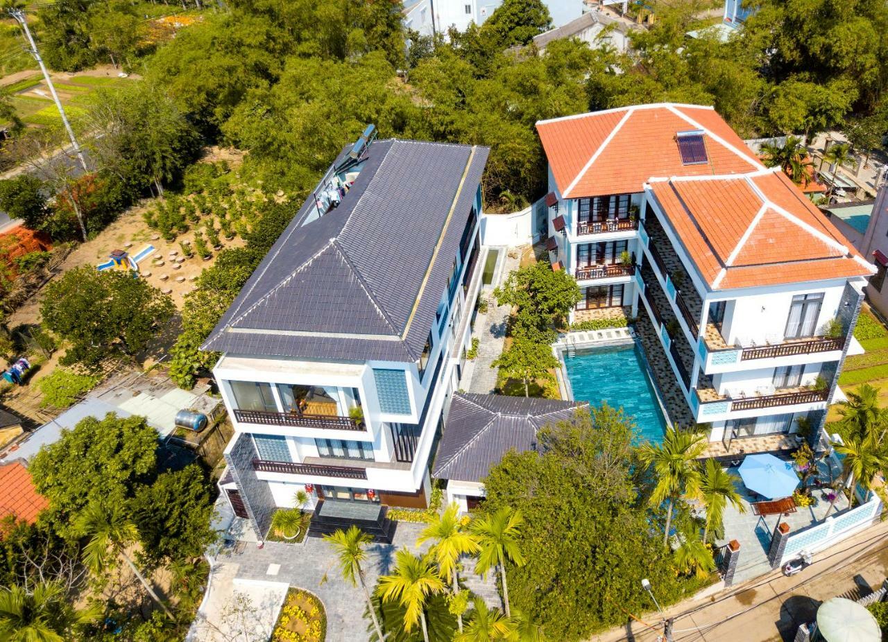 Tropical Garden & Pool Villa Hoi An