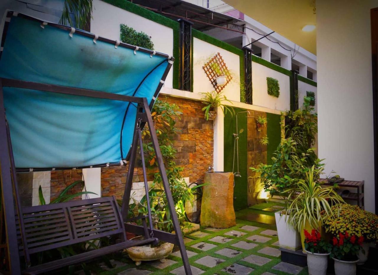 Homestay Ngo House *