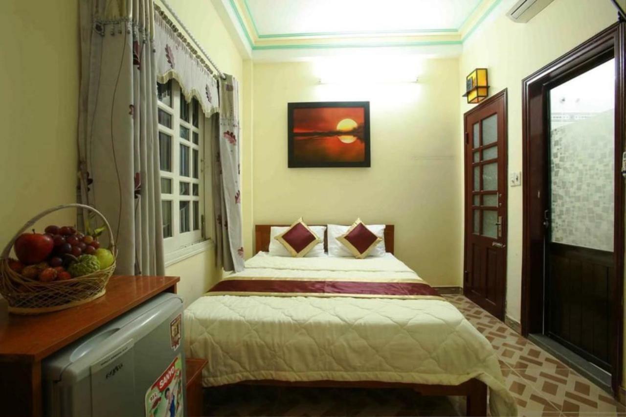 Hostel Quy Long *