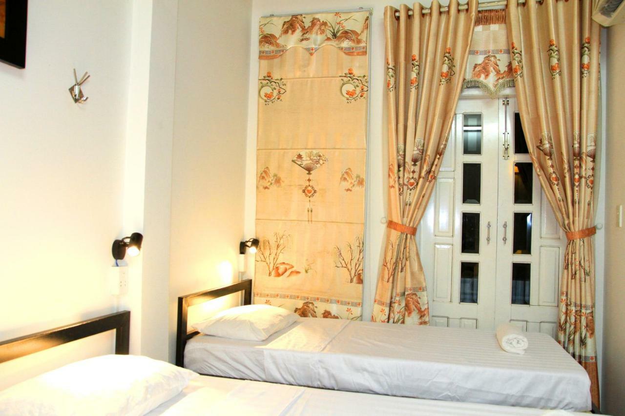 Hostel Quy Long