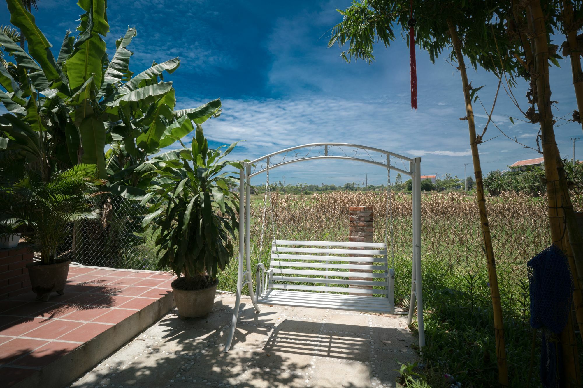 River Field Ở trọ