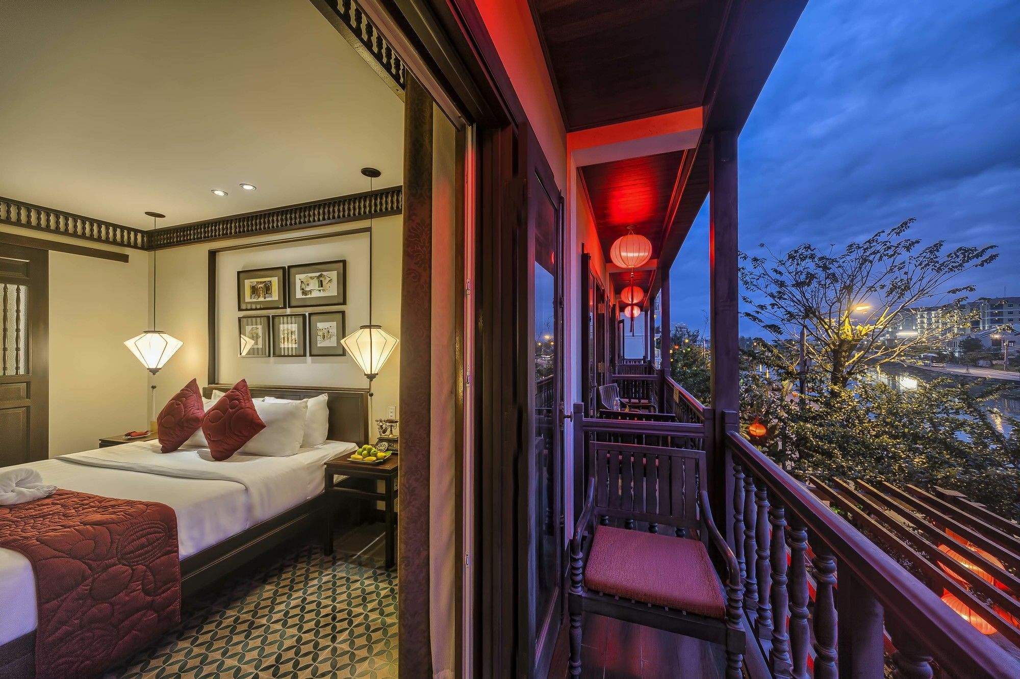 Little . A Boutique & Hotel