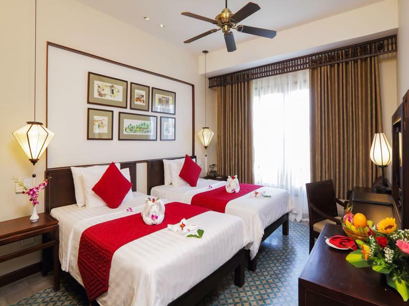 Little . A Boutique & Hotel