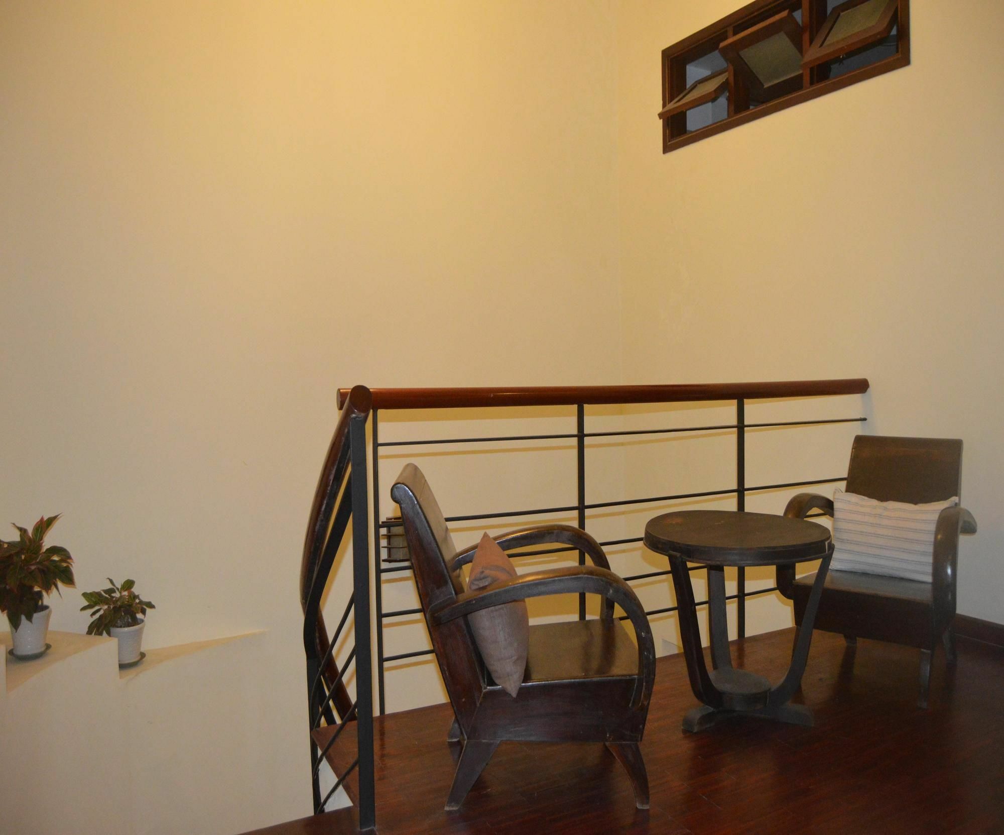 Orchids Homestay *