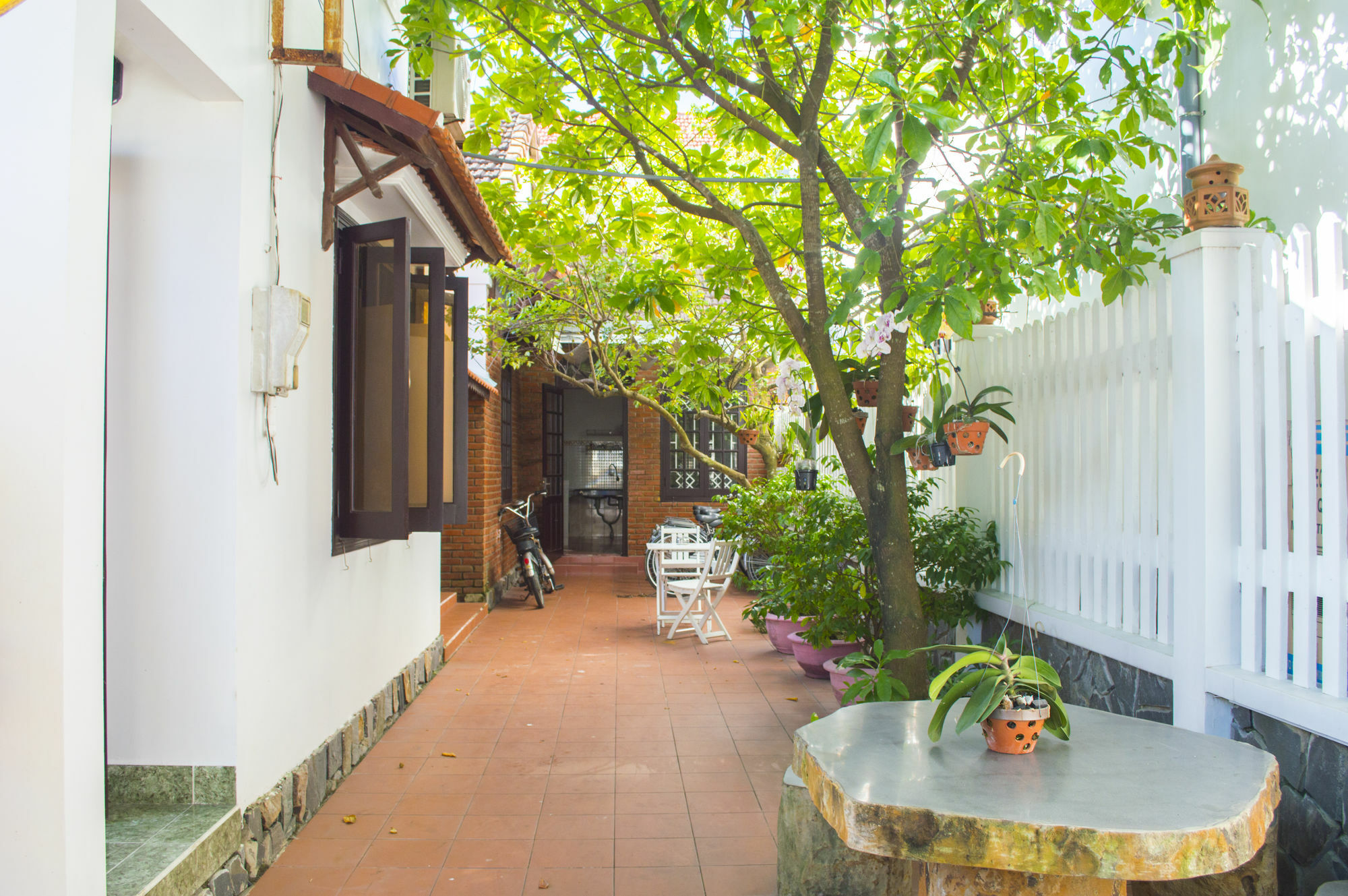 Halo Homestay