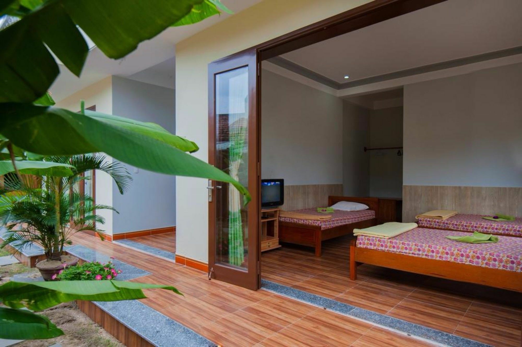 Homestay Petunia Garden And Hoi An