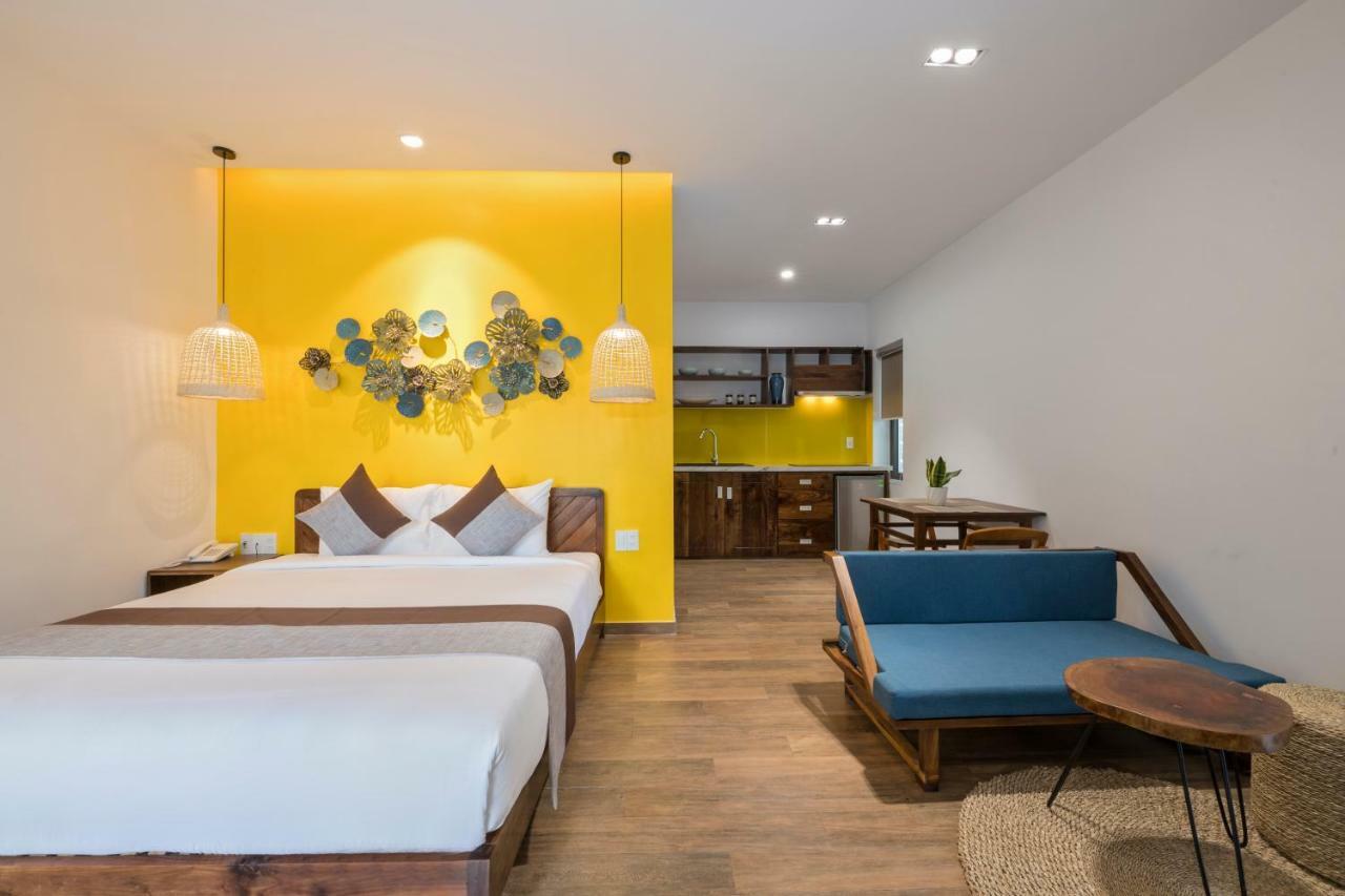 December Hotel