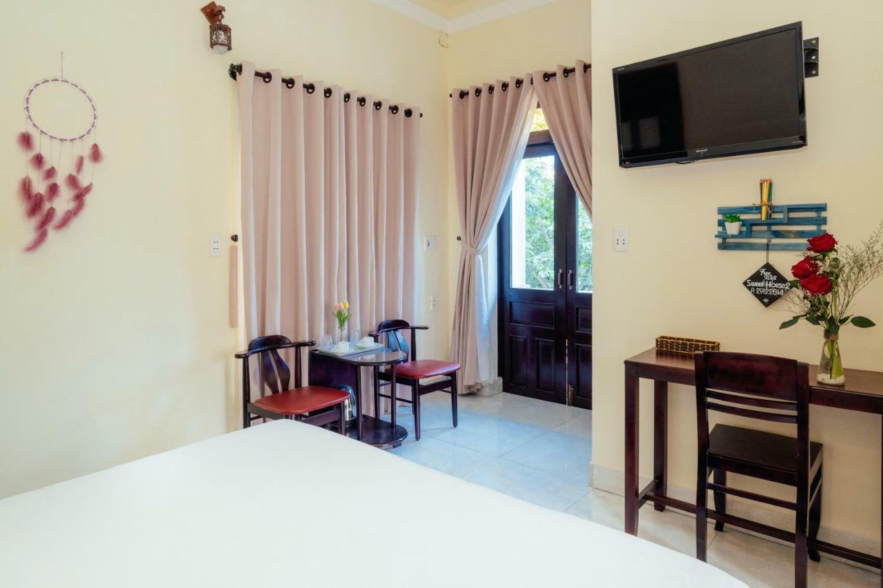 And Homestay