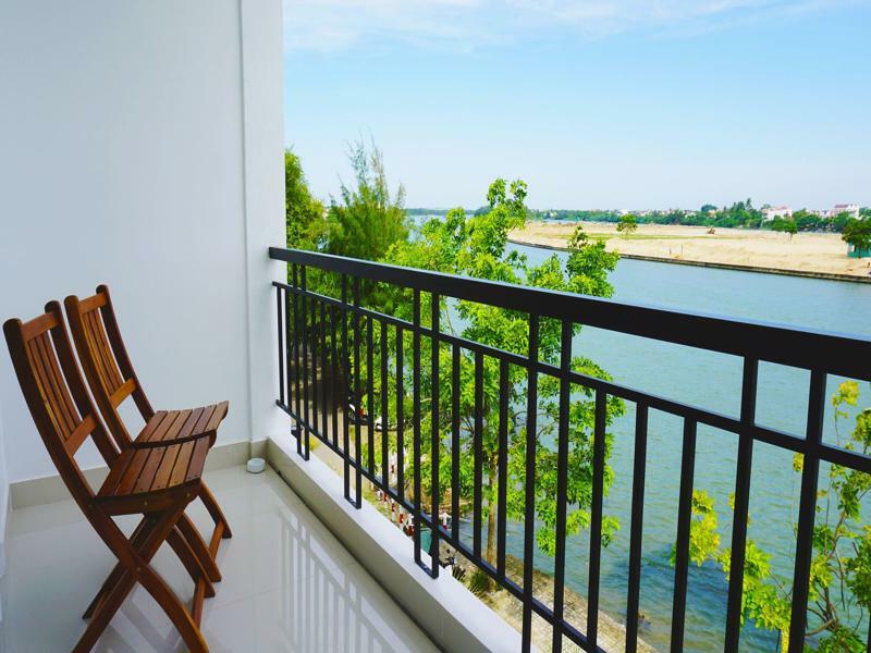 Riverside White House 3* Hội An