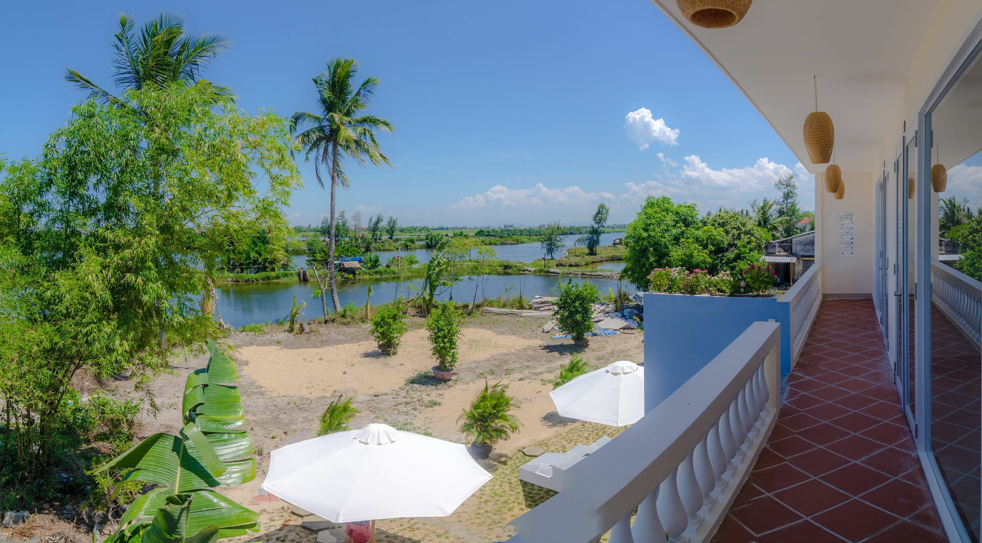 Homestay The Moon River &