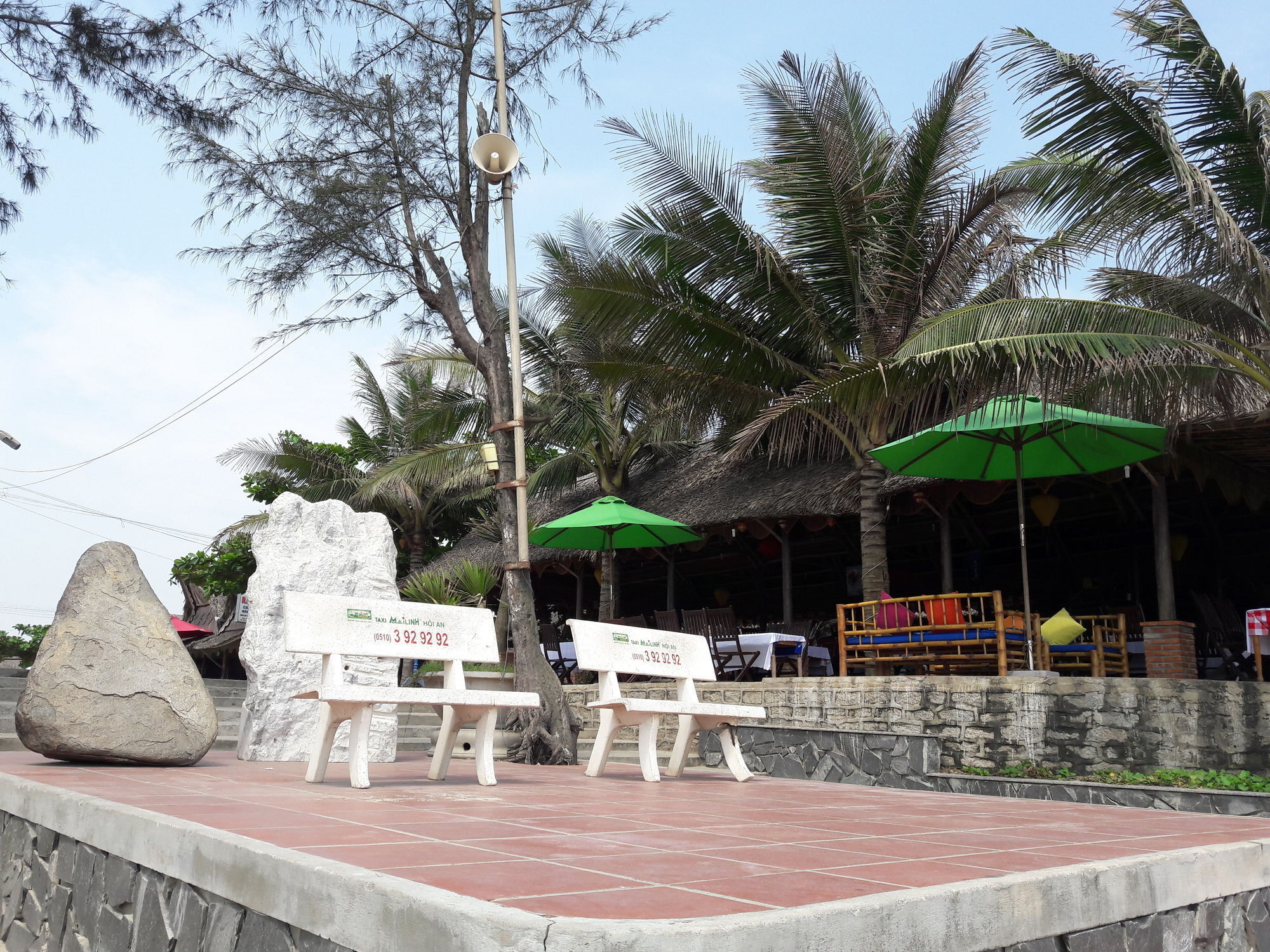 Hotel Life Beach Hoi An