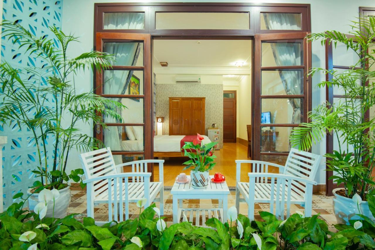 Tropical Garden & Pool Villa *