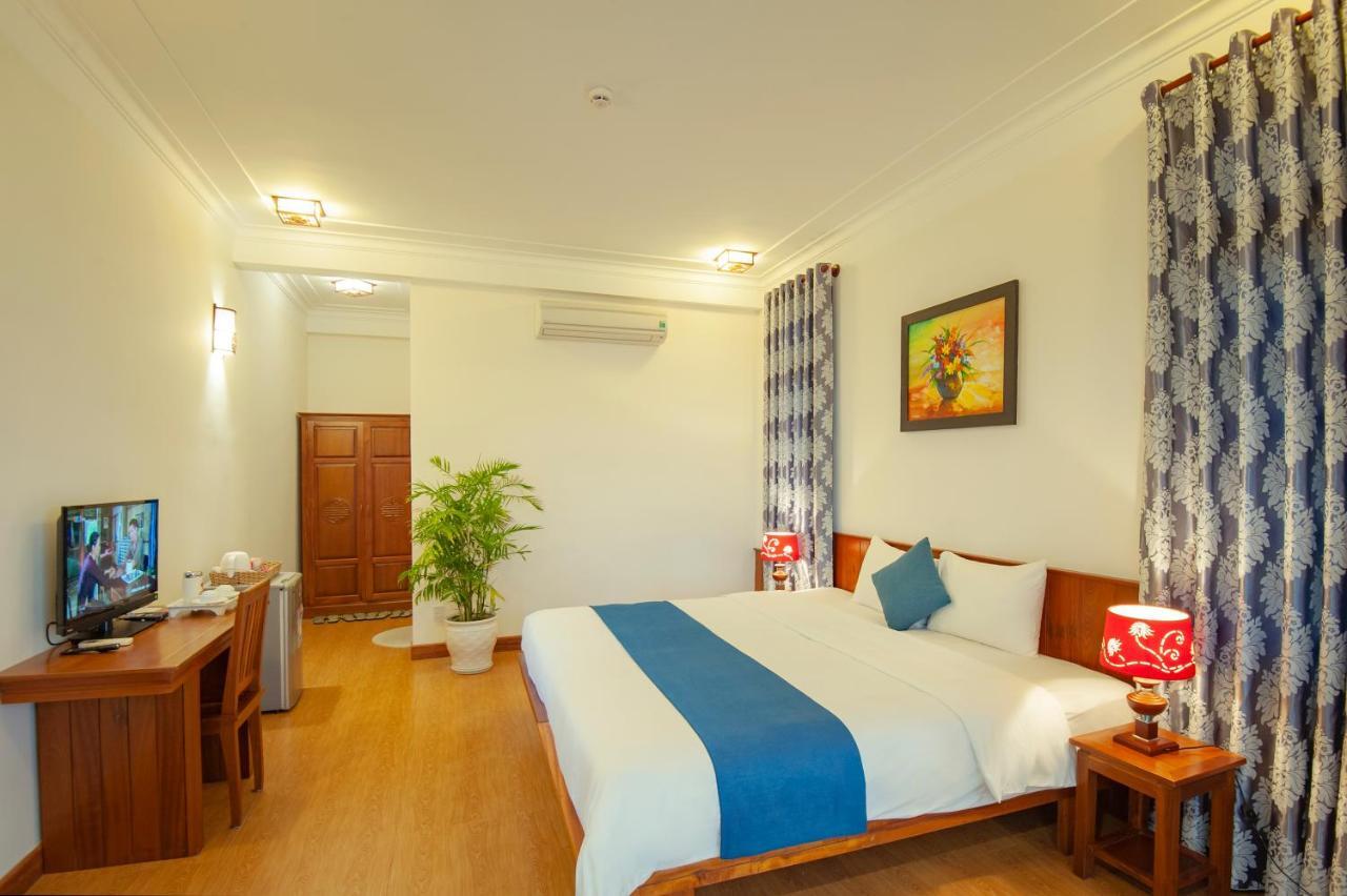 Tropical Garden & Pool Villa *